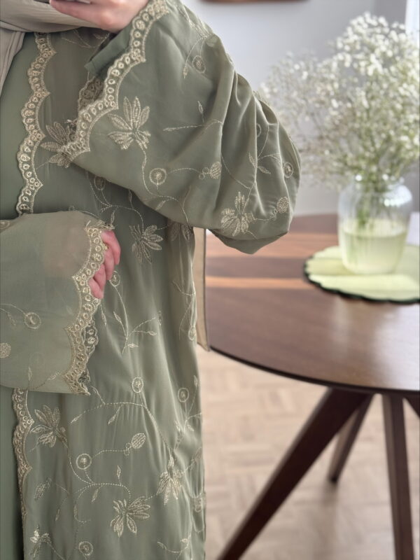 Robe Jawara