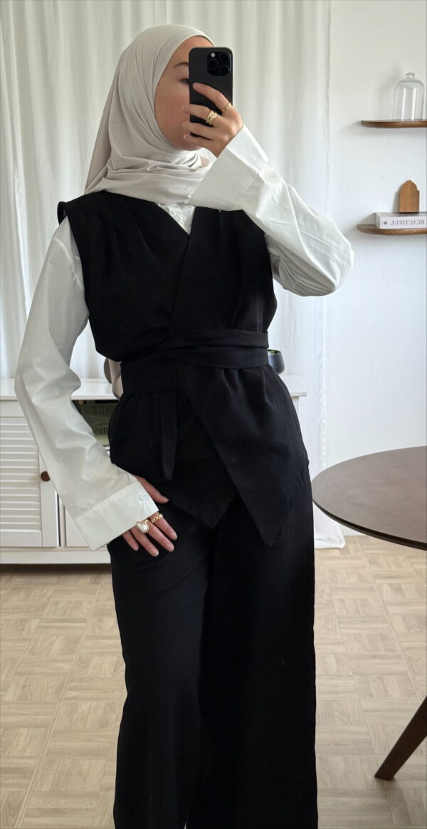Ensemble lin noir – Image 2
